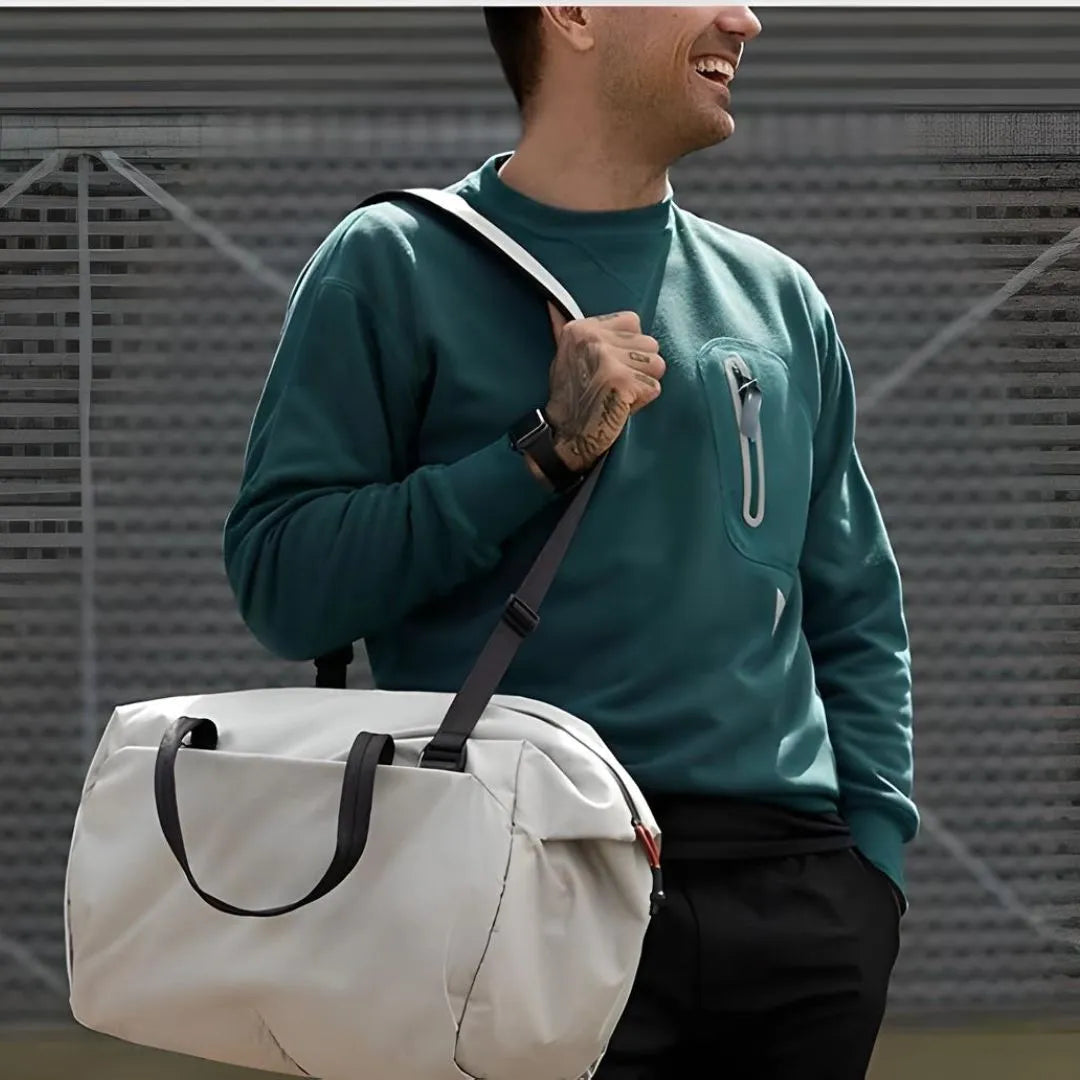 UrbanShift Versatile Duffle Bag
