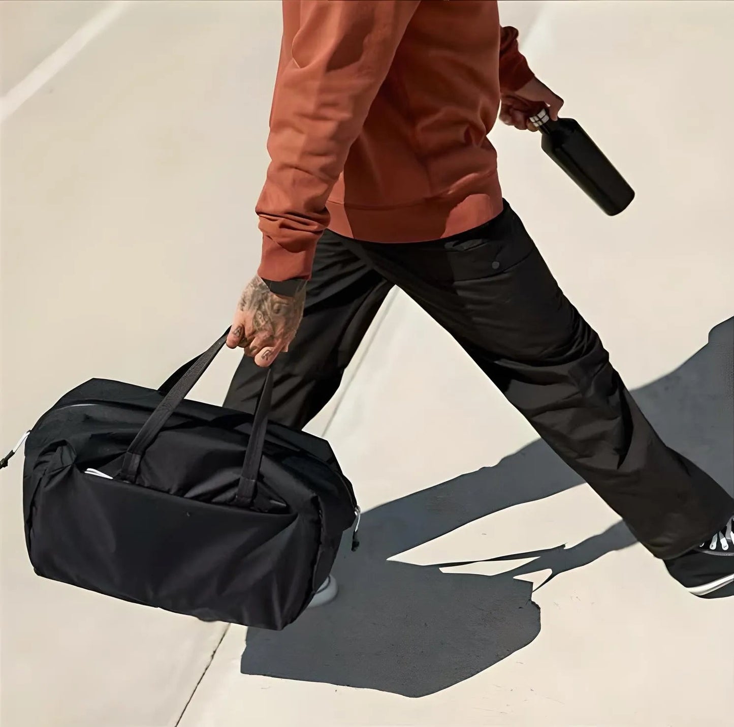UrbanShift Versatile Duffle Bag