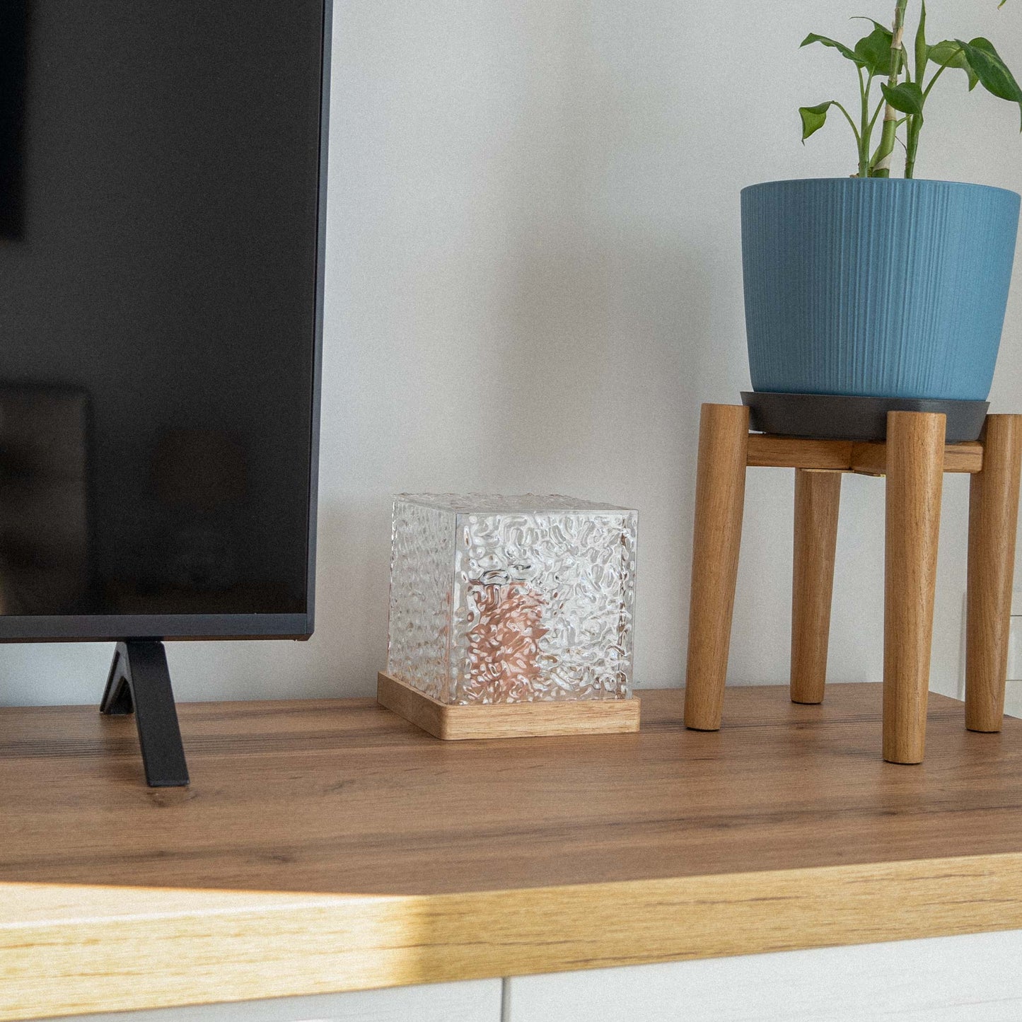 Aura Lamp
