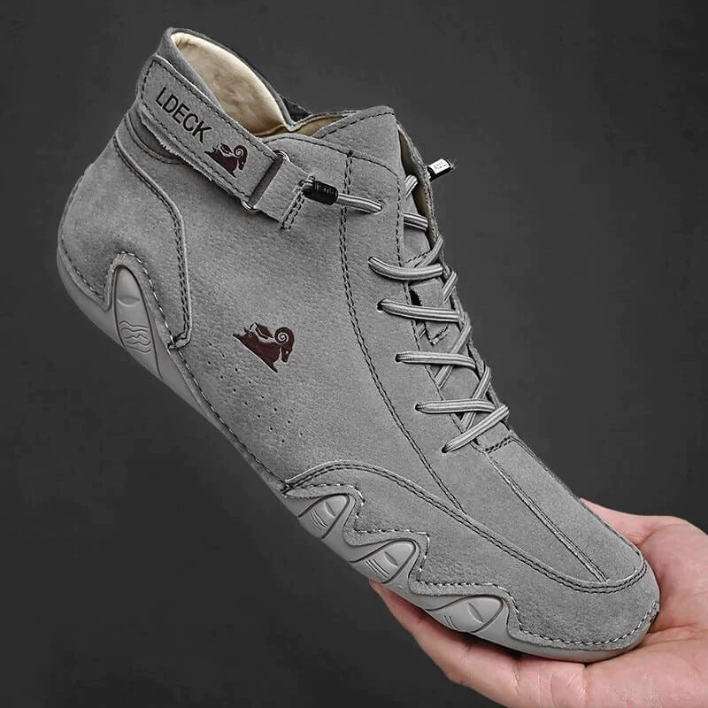 Canyon Trek Mid-Top Shoes