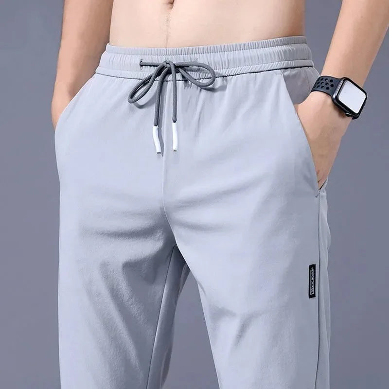 AirTaper Lightweight Trouser