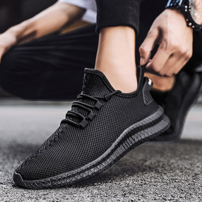 Lunaro Sneakers