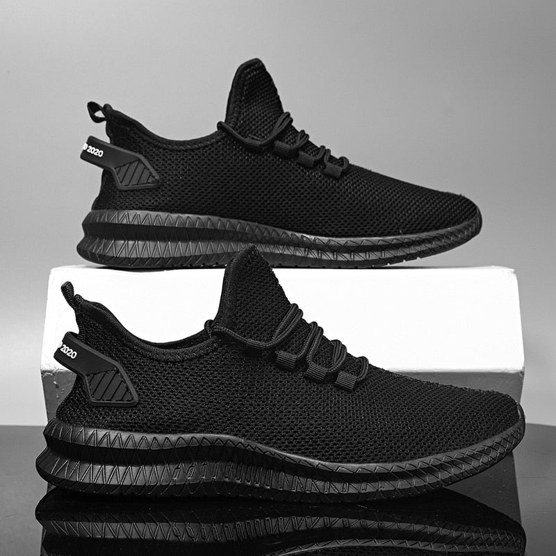 Lunaro Sneakers