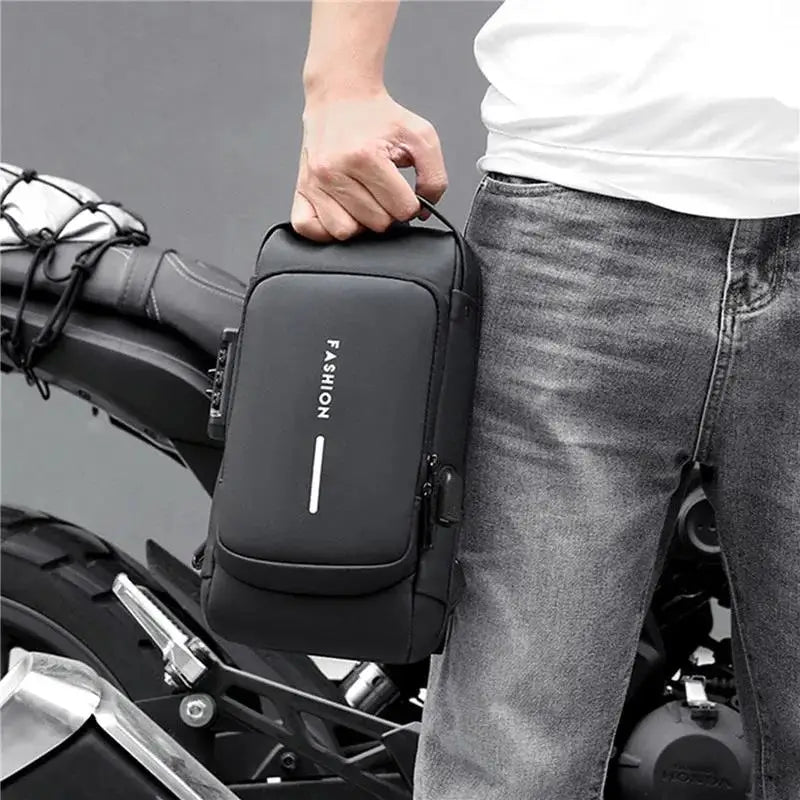 FortBag – The Anti-Theft Crossbody Mini Backpack