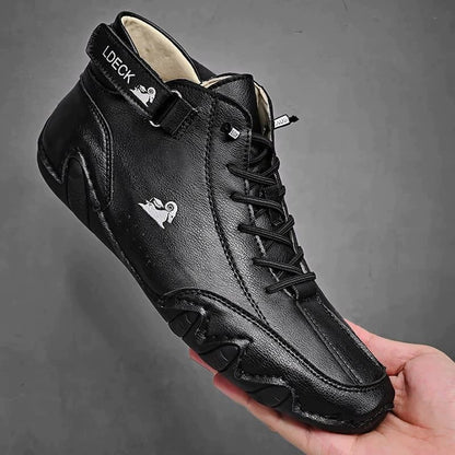 Canyon Trek Mid-Top Shoes
