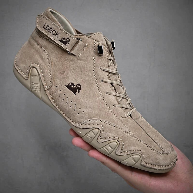 Canyon Trek Mid-Top Shoes