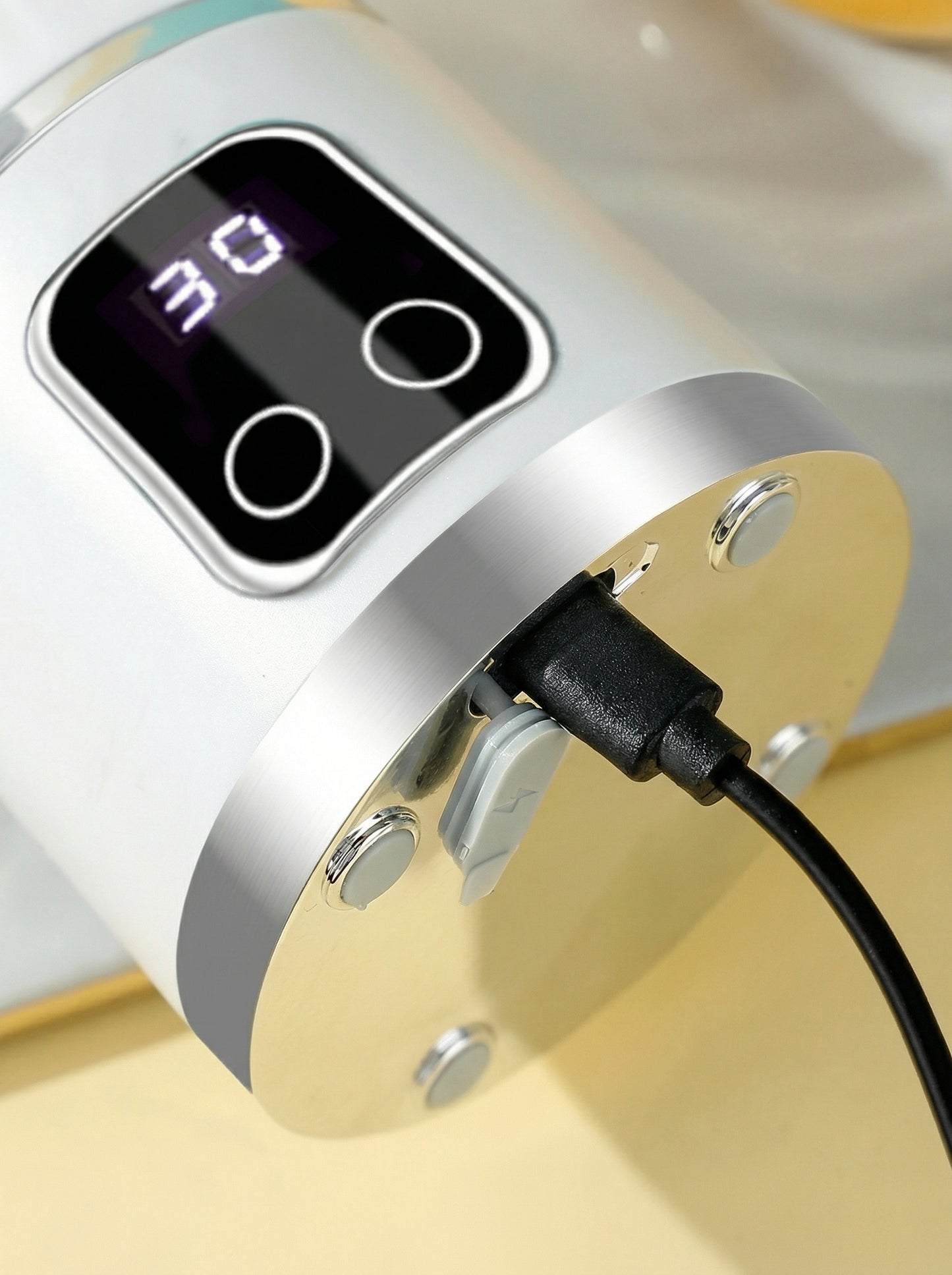 BlendPro Portable Fruit Juicer