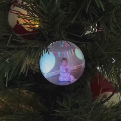 Memory Ball™ – Photo & Video Christmas Ornament Speaker